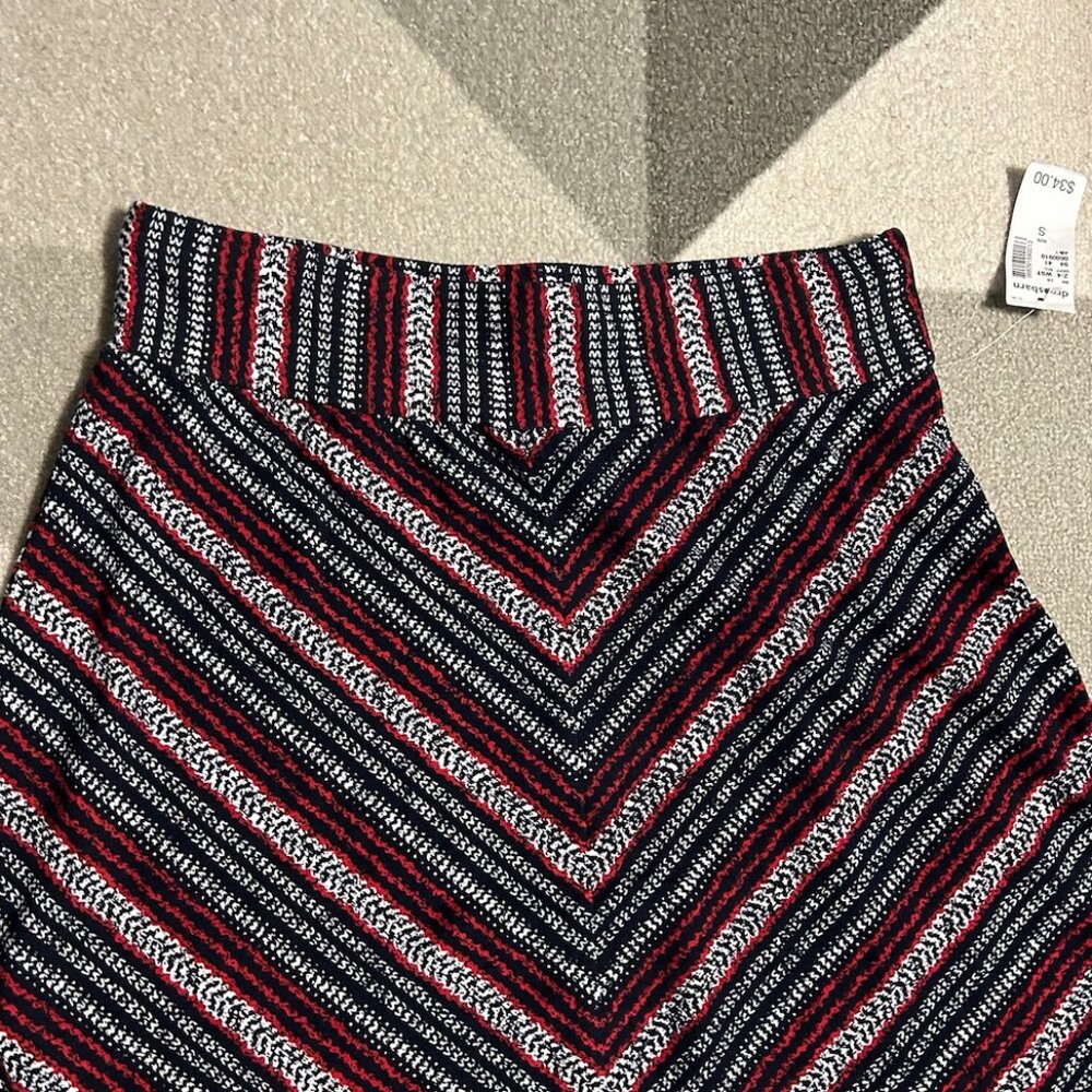 NWT Westport Abstract Chevron Print‎ A-Line Maxi Skirt Women's Size S - Picture 2 of 7